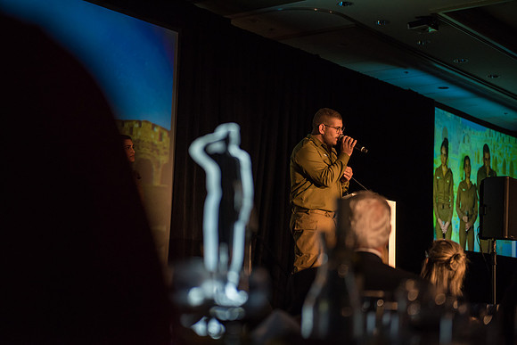 Adam McCall - DSC_4405